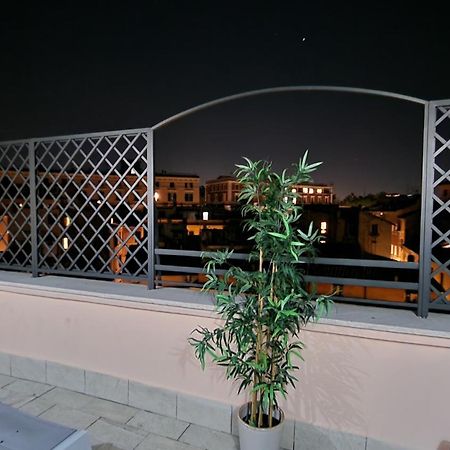 Luxury Top Floor In Trastevere ローマ エクステリア 写真