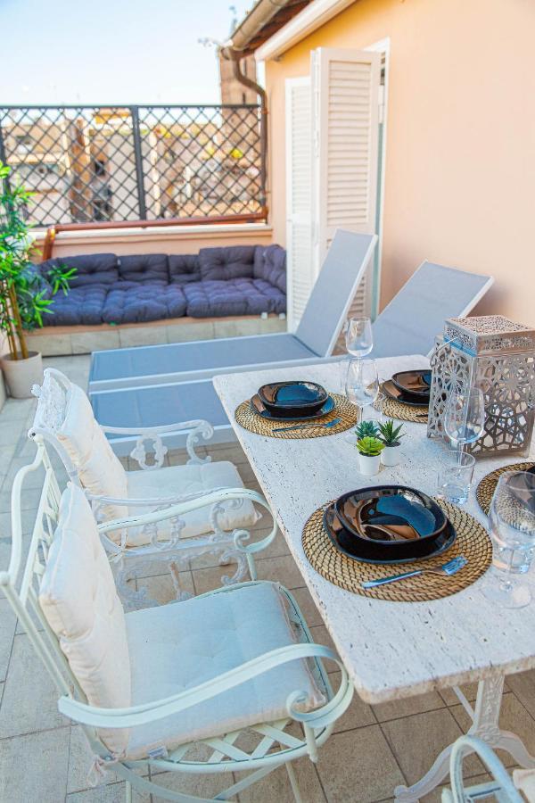 Luxury Top Floor In Trastevere ローマ エクステリア 写真