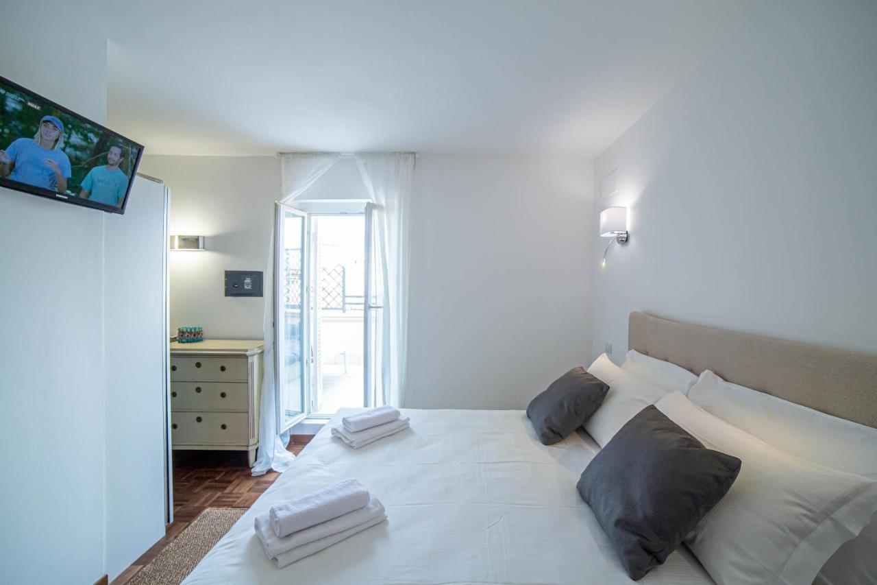 Luxury Top Floor In Trastevere ローマ エクステリア 写真