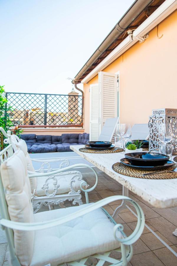 Luxury Top Floor In Trastevere ローマ エクステリア 写真