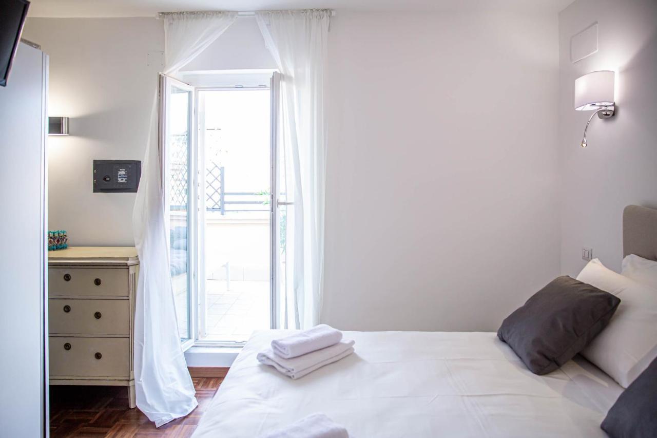 Luxury Top Floor In Trastevere ローマ エクステリア 写真