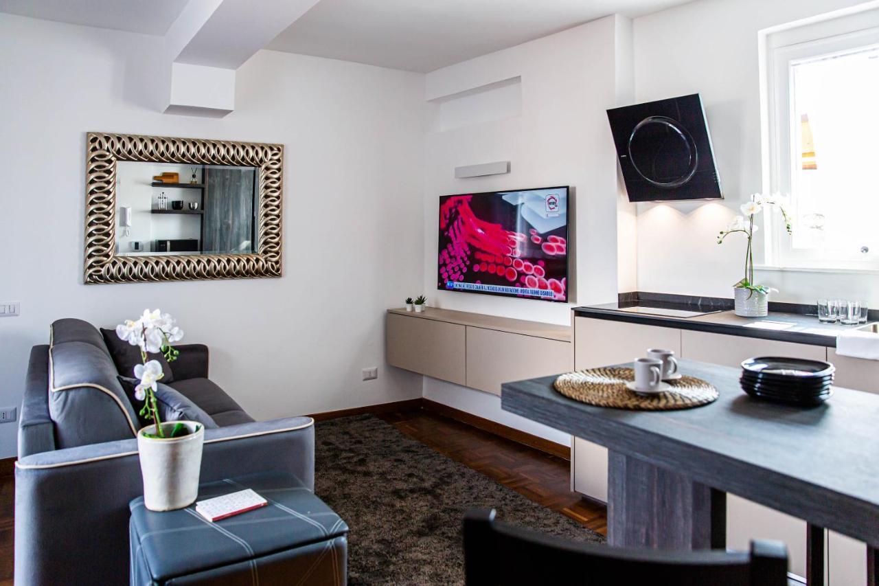 Luxury Top Floor In Trastevere ローマ エクステリア 写真